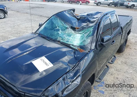 2018 Chevrolet Silverado 1500 2Lt from USA, damaged, VIN 1GCVKREC7JZ353484